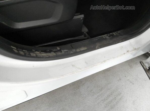 2FMPK3G98JBB86512 2018 FORD EDGE White 