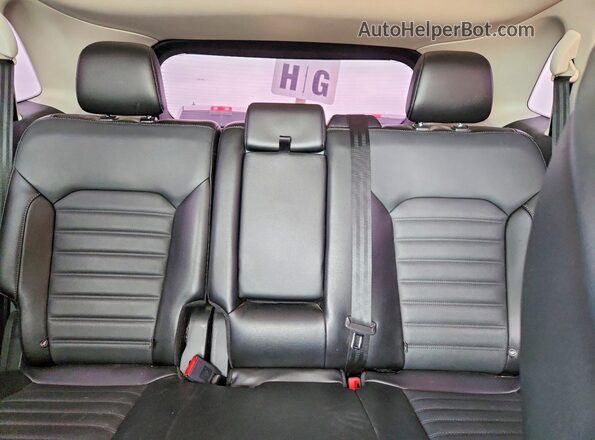 2FMPK3J80JBB52242 2018 FORD EDGE Blue Widok tylnych siedzeń