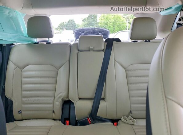 2FMPK3J93HBB02129 2017 FORD EDGE Black Widok tylnych siedzeń