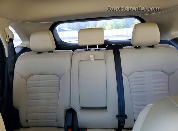 2FMPK3J95JBC12931 2018 FORD EDGE White Vista de los asientos traseros