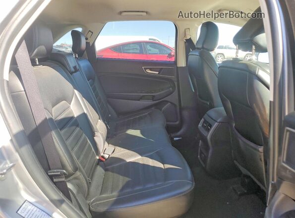 2FMPK3J95LBA45327 2020 FORD EDGE Silver Вид задньої частини салону