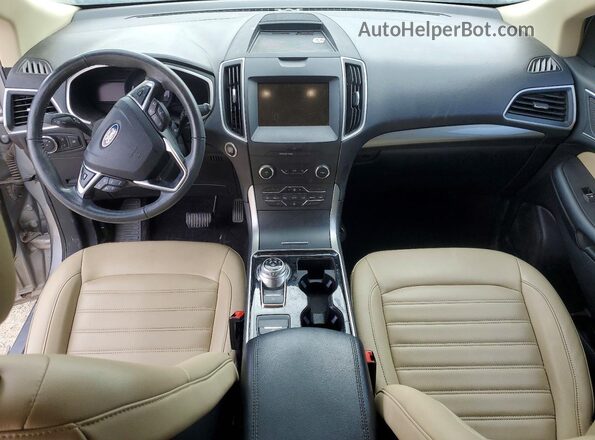 2FMPK3J95LBB59599 2020 FORD EDGE Серебряный Вид панели приборов