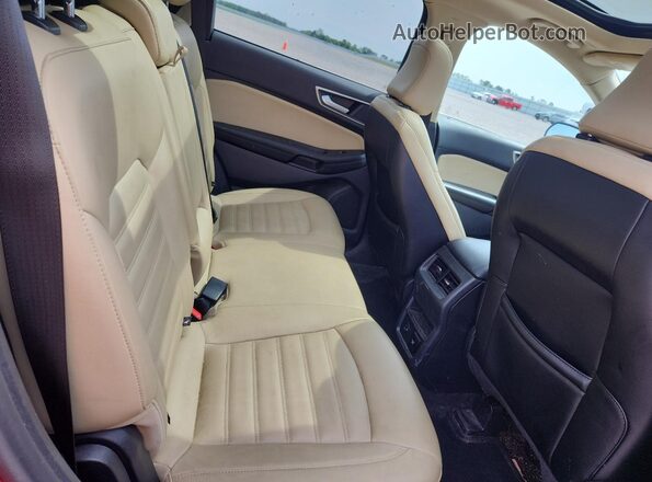 2FMPK3J96MBA32054 2021 FORD EDGE Red Vista interior trasera