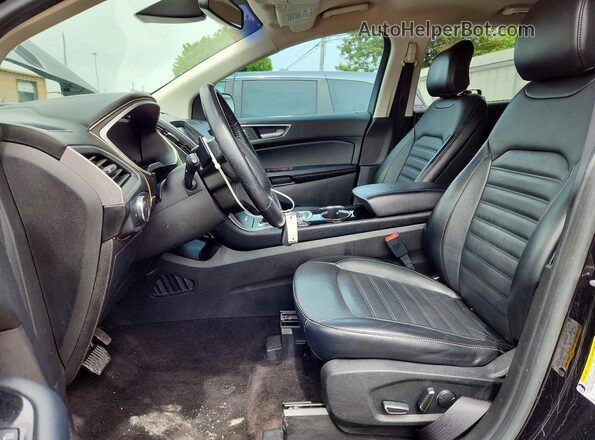 2FMPK3J97JBB68303 2018 FORD EDGE Черный Вид салона спереди