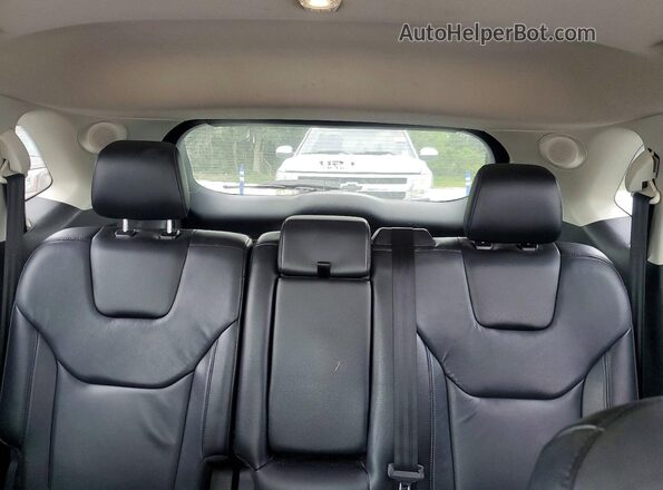2FMPK3K91JBB42794 2018 FORD EDGE Silver Widok tylnych siedzeń