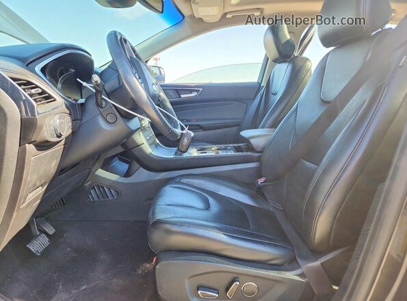 2FMPK3K96KBB54585 2019 FORD EDGE Серый Вид салона спереди