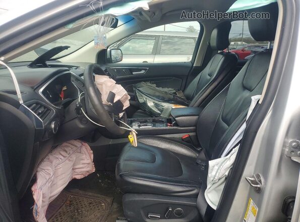 2FMPK3K98KBC37368 2019 FORD EDGE Серебряный Вид салона спереди