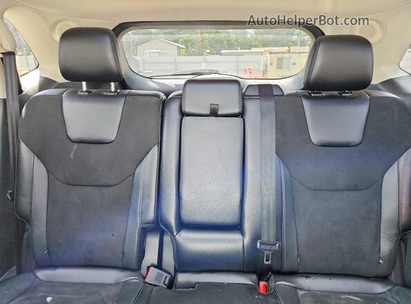 2FMPK4AP0JBC61068 2018 FORD EDGE Белый Вид задних сидений