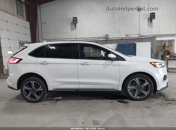 2FMPK4AP2LBA22169 2020 FORD EDGE White 360 interior view