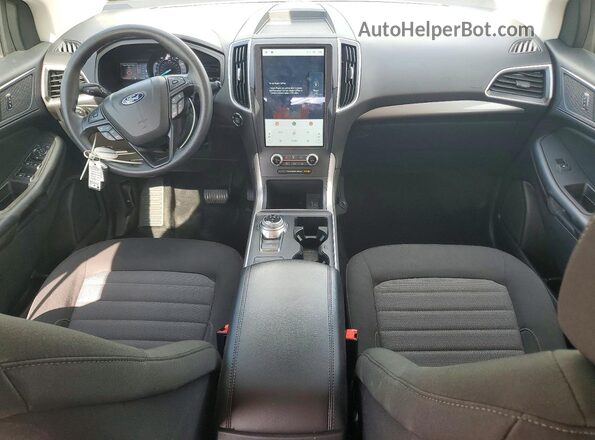 2FMPK4G93RBA33442 2024 FORD EDGE White Вид панелі приладів