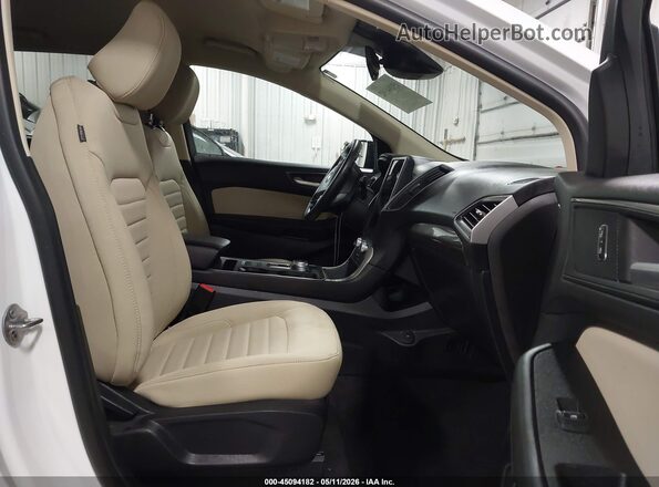 2FMPK4G95RBA72579 2024 FORD EDGE White Front interior view