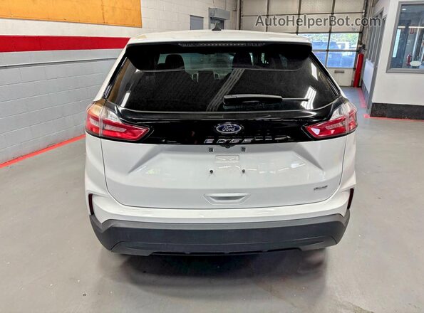 2FMPK4G9XRBA83092 2024 FORD EDGE White Вид підкапотного простору