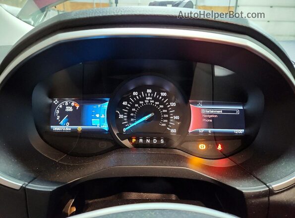 2FMPK4J85JBB12812 2018 FORD EDGE Бордовый Вид щитка приборов