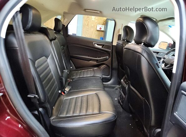 2FMPK4J85JBB12812 2018 FORD EDGE Бордовый Вид задней части салона