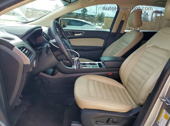 2FMPK4J90NBA34096 2022 FORD EDGE Серебряный Вид салона спереди