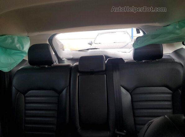 2FMPK4J91JBB85507 2018 FORD EDGE Burgundy Widok tylnych siedzeń