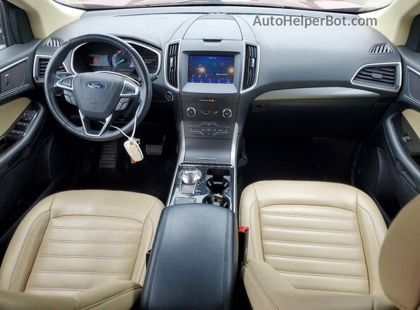2FMPK4J92KBC61026 2019 FORD EDGE Красный Вид панели приборов