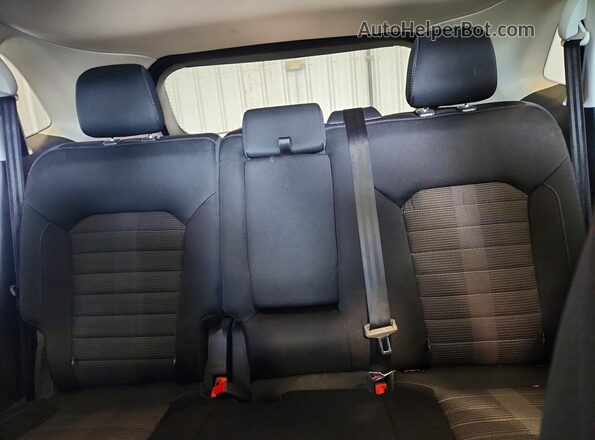 2FMPK4J93JBC23304 2018 FORD EDGE White Widok tylnych siedzeń