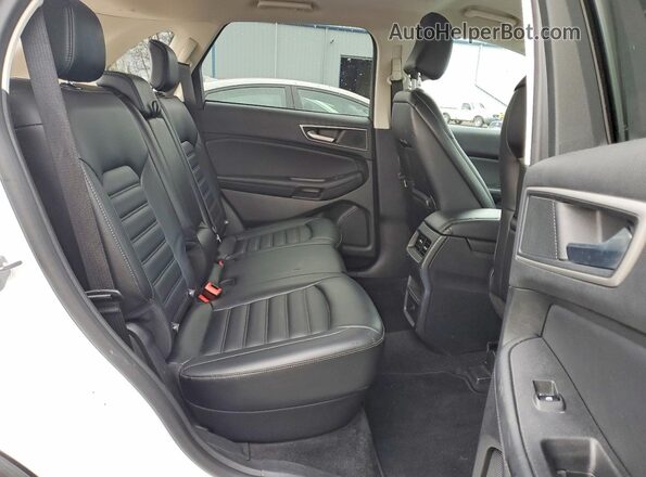 2FMPK4J93RBA71732 2024 FORD EDGE White Вид задніх сидінь