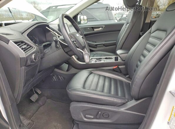 2FMPK4J93RBA71732 2024 FORD EDGE White Вид салону спереду