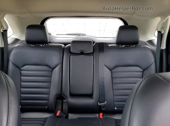 2FMPK4J95RBA57122 2024 FORD EDGE Black Widok tylnych siedzeń