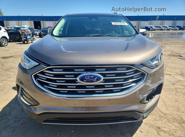 2FMPK4J96KBC18518 2019 FORD EDGE Желто-коричневый Вид спереди