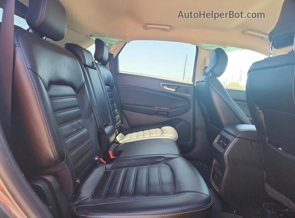 2FMPK4J96KBC18518 2019 FORD EDGE Желто-коричневый Вид задней части салона