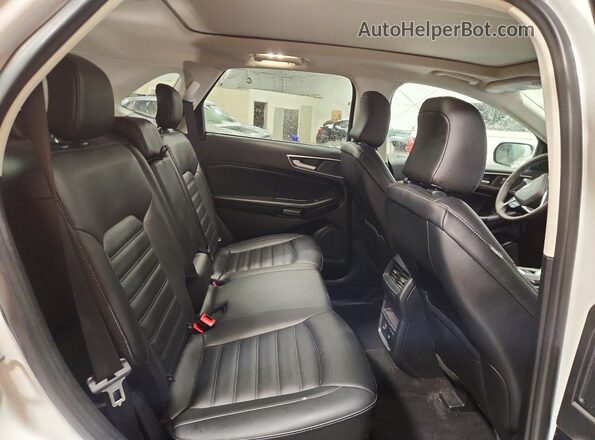 2FMPK4J96NBA86686 2022 FORD EDGE White Vista interior trasera
