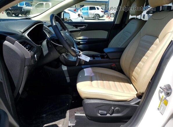 2FMPK4J97KBB73797 2019 FORD EDGE Белый Вид салона спереди