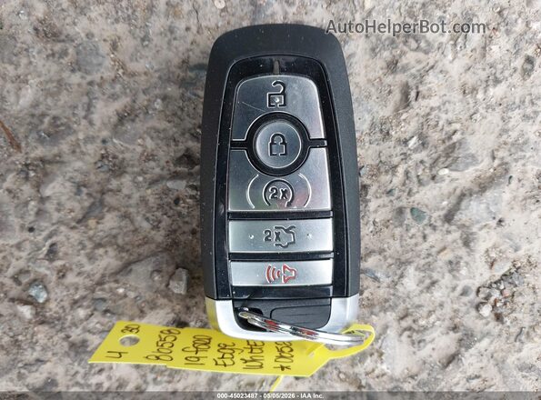 2FMPK4J98KBC00652 2019 FORD EDGE White Dashboard view