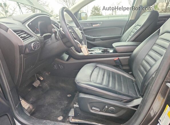 2FMPK4J99JBB52819 2018 FORD EDGE Угольный Вид салона спереди