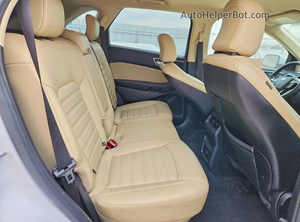 2FMPK4J99MBA17666 2021 FORD EDGE Белый Вид задней части салона
