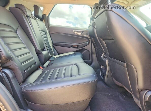 2FMPK4J99RBA03371 2024 FORD EDGE Черный Вид задней части салона