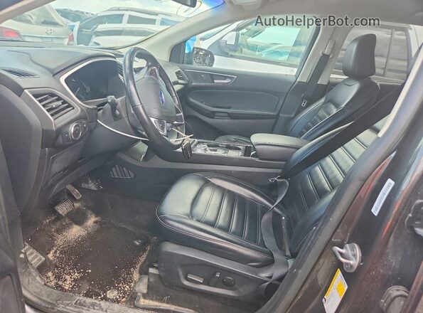 2FMPK4J9XLBA29713 2020 FORD EDGE Gray Widok wnętrza z przodu