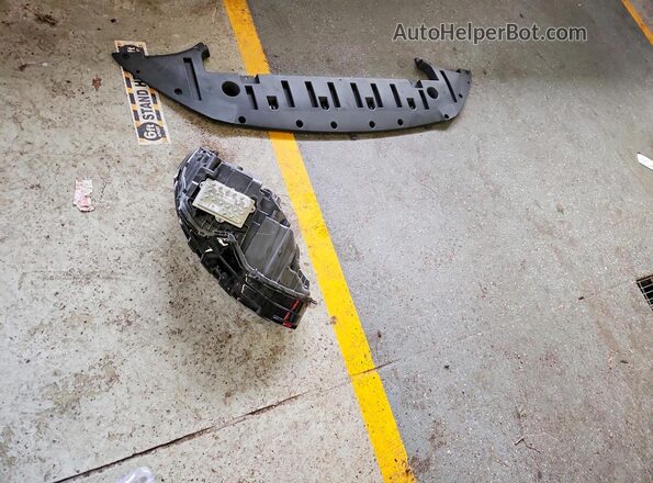 2FMPK4K91RBB11563 2024 FORD EDGE Угольный Вид наклейки с VIN-кодом