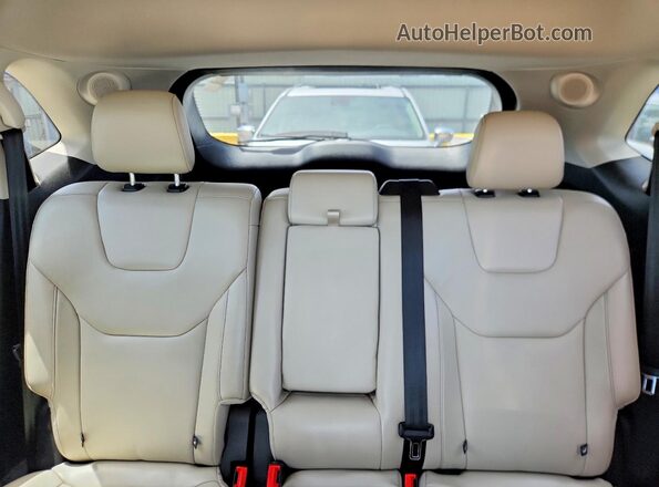 2FMPK4K94JBB89470 2018 FORD EDGE Серебряный Вид задних сидений