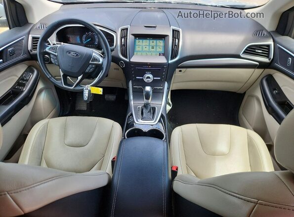 2FMPK4K94JBB89470 2018 FORD EDGE Серебряный Вид панели приборов