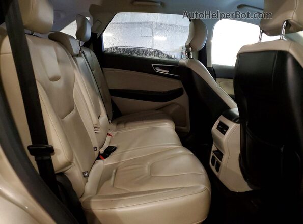 2FMPK4K95JBC23402 2018 FORD EDGE Tan Vista interior trasera