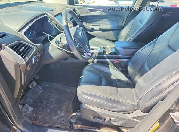 2FMPK4K98HBB12157 2017 FORD EDGE Черный Вид салона спереди