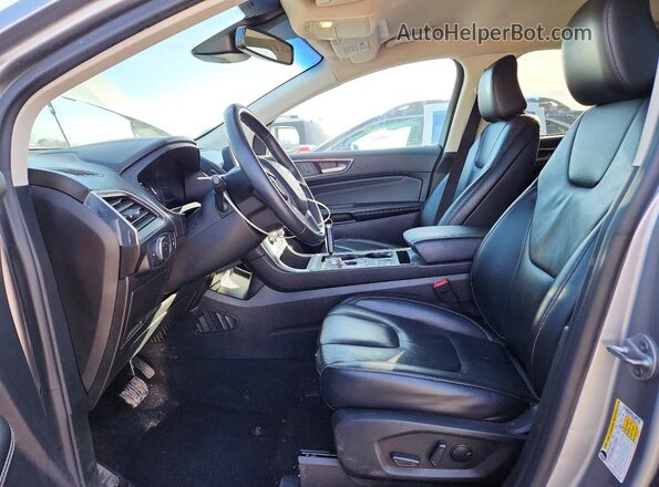 2FMPK4K99NBA32121 2022 FORD EDGE Серебряный Вид салона спереди