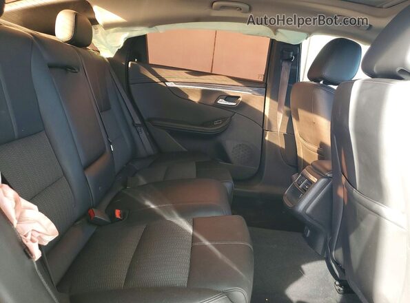 2G1105S32H9185476 2017 CHEVROLET IMPALA White Widok tylnych siedzeń