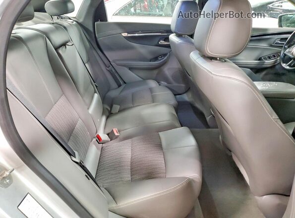 2G1105SA4H9133345 2017 CHEVROLET IMPALA Серебряный Вид задних сидений