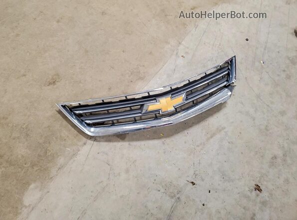 2G1105SA4H9133345 2017 CHEVROLET IMPALA Серебряный Вид подкапотного пространства