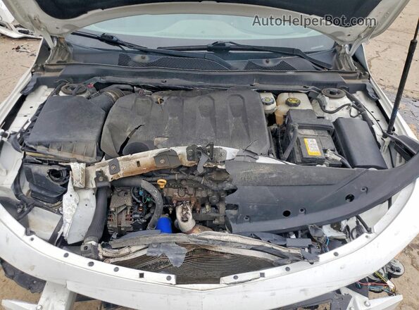 2G11Z5S30K9152456 2019 CHEVROLET IMPALA Белый Вид задней части салона