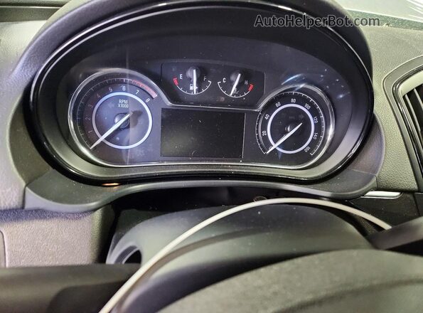 2G4GL5EX0H9132830 2017 BUICK REGAL Серебряный Вид щитка приборов