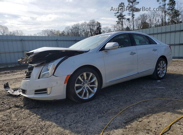 2G61M5S36H9147196 2017 CADILLAC XTS White Przód lewy