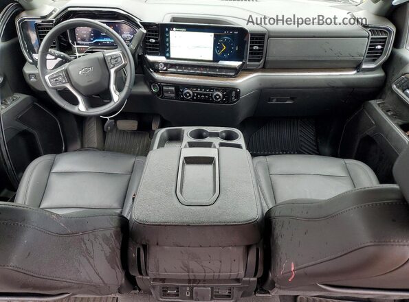 2GC4KNEY3S1182467 2025 CHEVROLET SILVERADO Черный Вид панели приборов