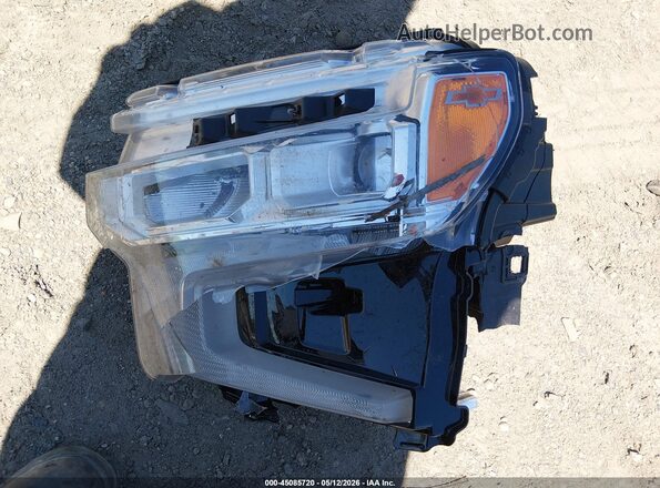2GCUKEED9S1204663 2025 CHEVROLET SILVERADO Белый Вид панели приборов