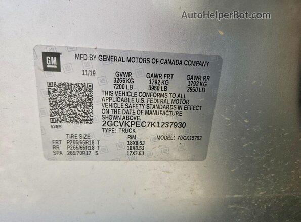 2GCVKPEC7K1237930 2019 CHEVROLET SILVERADO Silver Vista del compartimento del motor