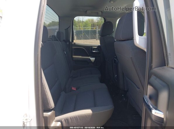 2GCVKRECXJ1100829 2018 CHEVROLET SILVERADO White VIN կոդի պիտակի տեսք